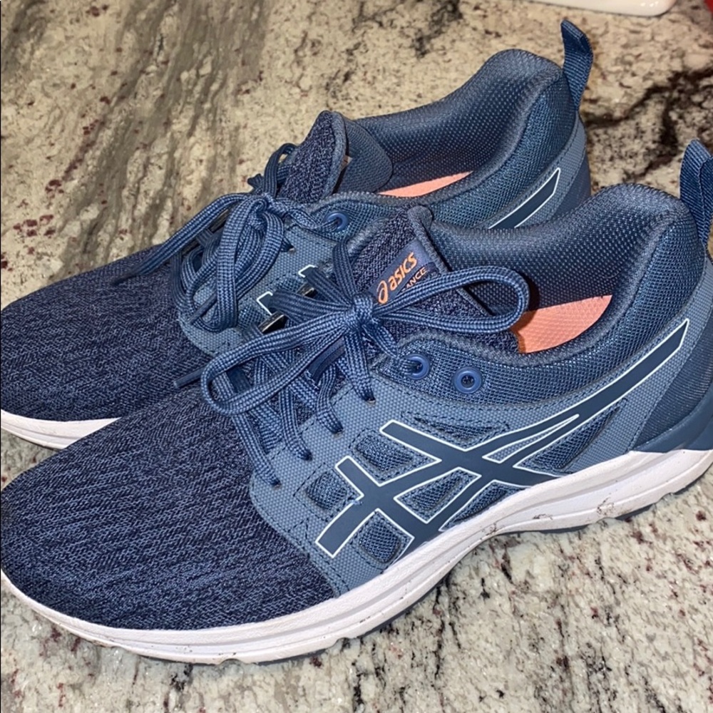 ASICS